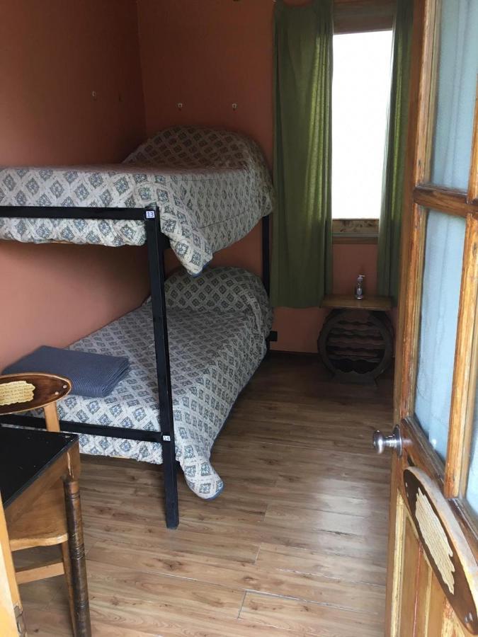 Lo De Momo Alojamiento Turistico Pansiyon Ushuaia Dış mekan fotoğraf