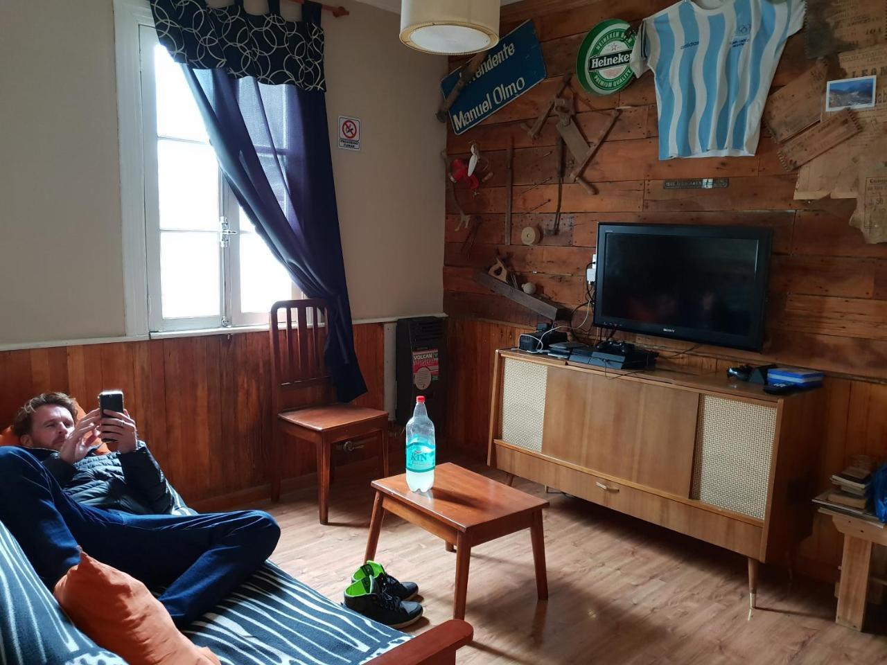 Lo De Momo Alojamiento Turistico Pansiyon Ushuaia Dış mekan fotoğraf